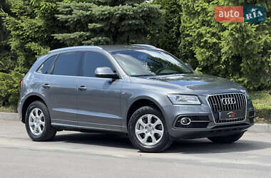 Внедорожник / Кроссовер Audi Q5 2015 в 