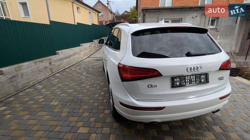 Внедорожник / Кроссовер Audi Q5 2017 в Хмельницком