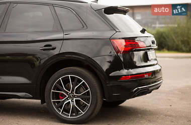 Внедорожник / Кроссовер Audi Q5 2024 в 