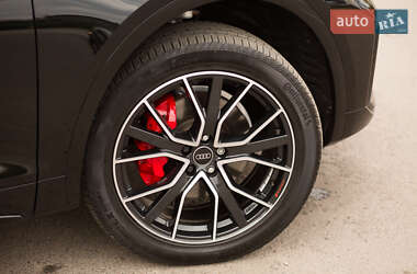Внедорожник / Кроссовер Audi Q5 2024 в 