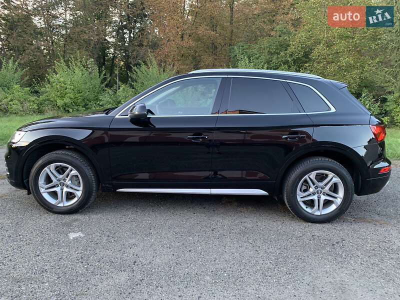 Внедорожник / Кроссовер Audi Q5 2018 в Ивано-Франковске