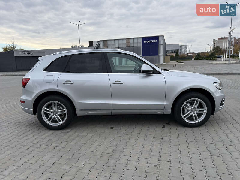 Позашляховик / Кросовер Audi Q5 2012 в Харкові