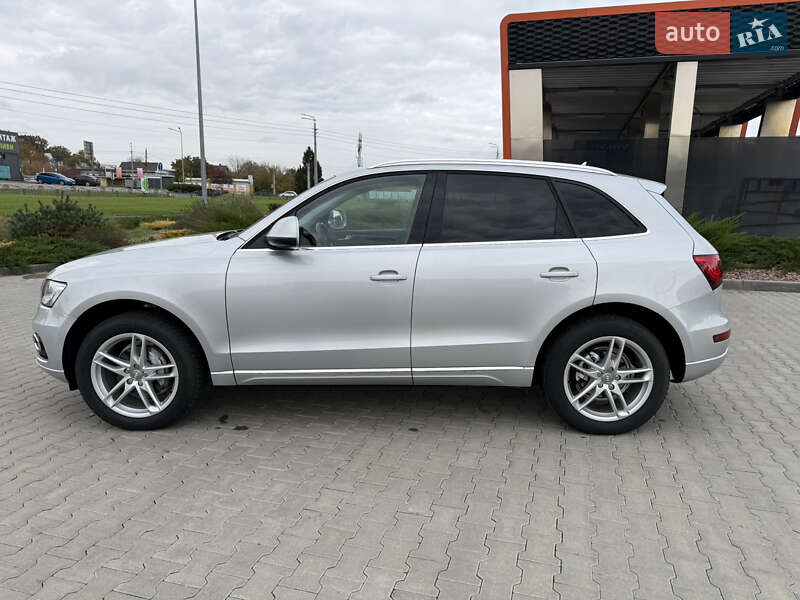 Позашляховик / Кросовер Audi Q5 2012 в Харкові