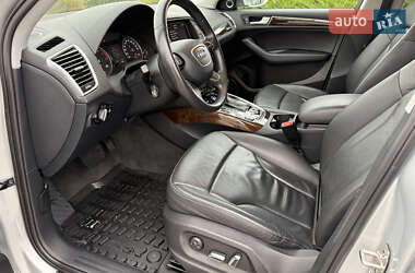 Позашляховик / Кросовер Audi Q5 2012 в 
