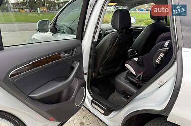 Позашляховик / Кросовер Audi Q5 2012 в 
