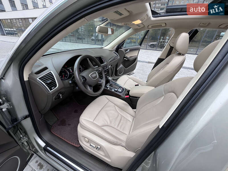 Позашляховик / Кросовер Audi Q5 2016 в Дніпрі