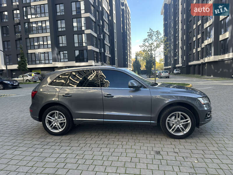 Внедорожник / Кроссовер Audi Q5 2016 в Ивано-Франковске