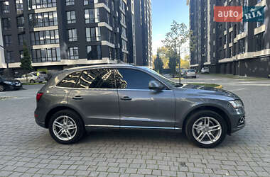 Позашляховик / Кросовер Audi Q5 2016 в  фото 13 Позашляховик / Кросовер Audi Q5 2016 в