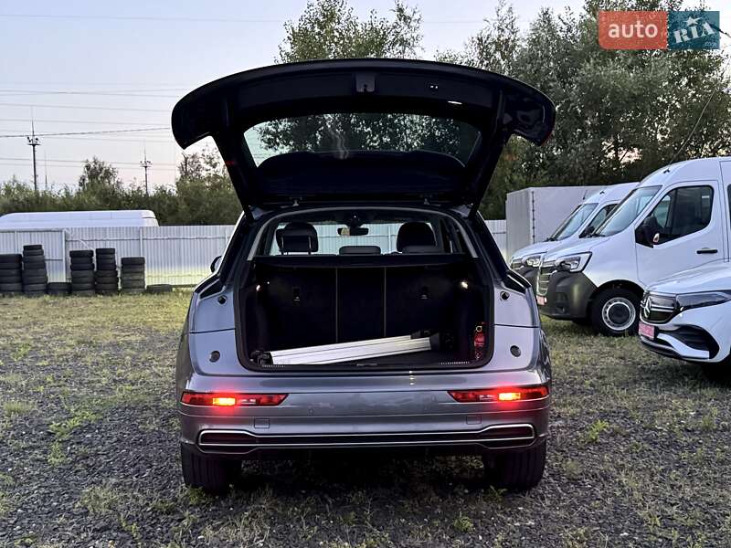 Внедорожник / Кроссовер Audi Q5 2019 в Ковеле фото 28 Внедорожник / Кроссовер Audi Q5 2019 в Ковеле