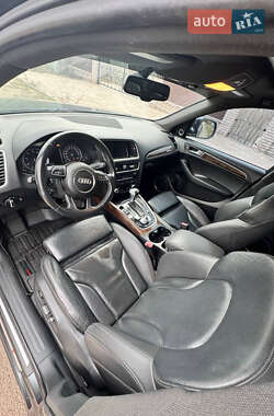 Внедорожник / Кроссовер Audi Q5 2015 в 
