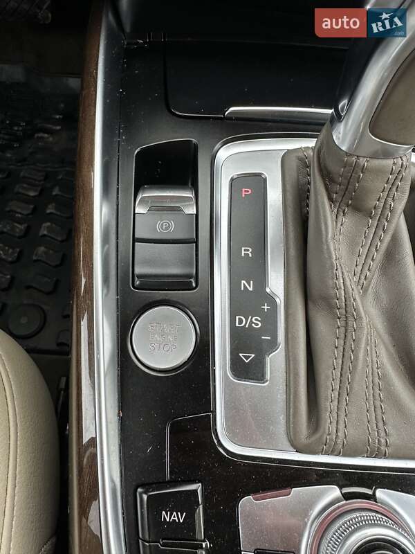 Позашляховик / Кросовер Audi Q5 2013 в Білогородці