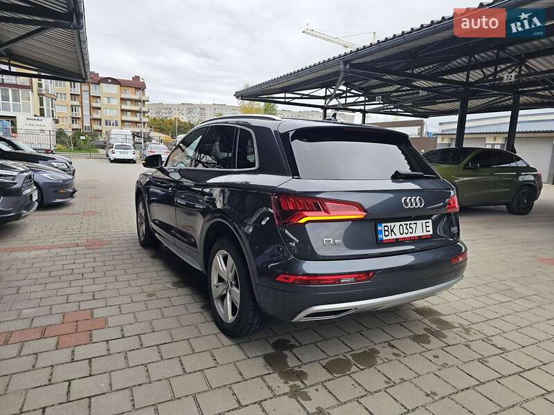 Внедорожник / Кроссовер Audi Q5 2017 в Житомире фото 30 Внедорожник / Кроссовер Audi Q5 2017 в Житомире