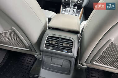 Внедорожник / Кроссовер Audi Q5 2015 в 