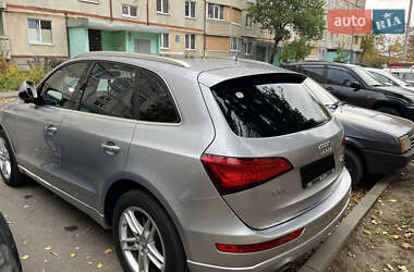 Внедорожник / Кроссовер Audi Q5 2015 в 