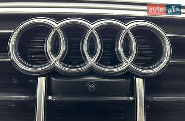 Позашляховик / Кросовер Audi Q5 2021 в 