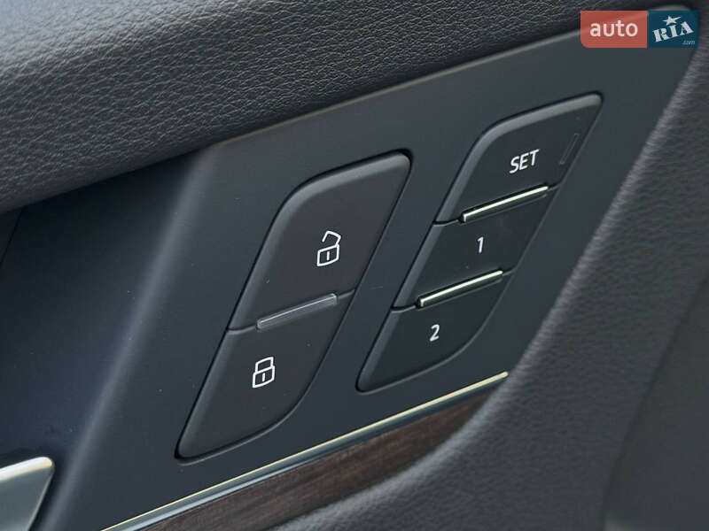 Внедорожник / Кроссовер Audi Q5 2023 в Харькове
