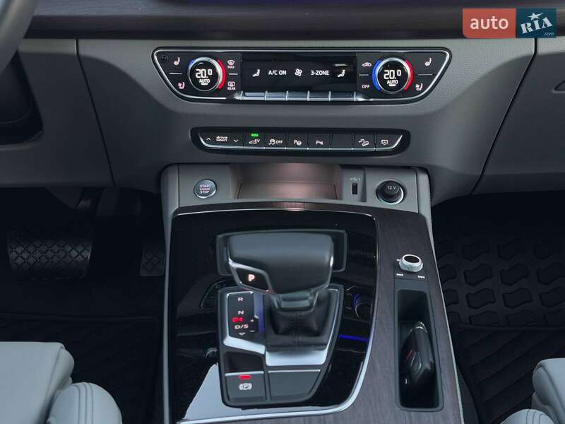 Внедорожник / Кроссовер Audi Q5 2023 в Харькове