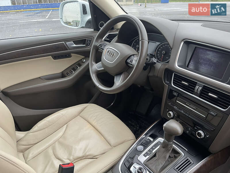 Позашляховик / Кросовер Audi Q5 2014 в Луцьку фото 18 Позашляховик / Кросовер Audi Q5 2014 в Луцьку