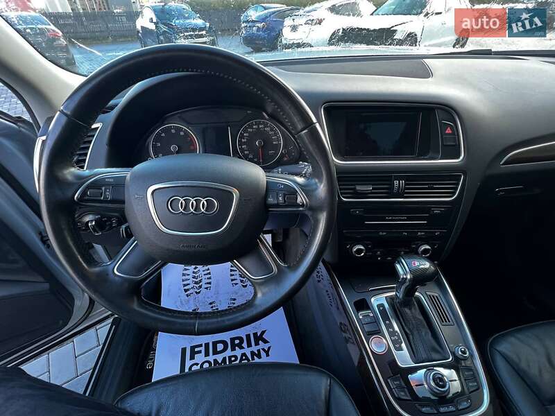 Внедорожник / Кроссовер Audi Q5 2014 в Луцке