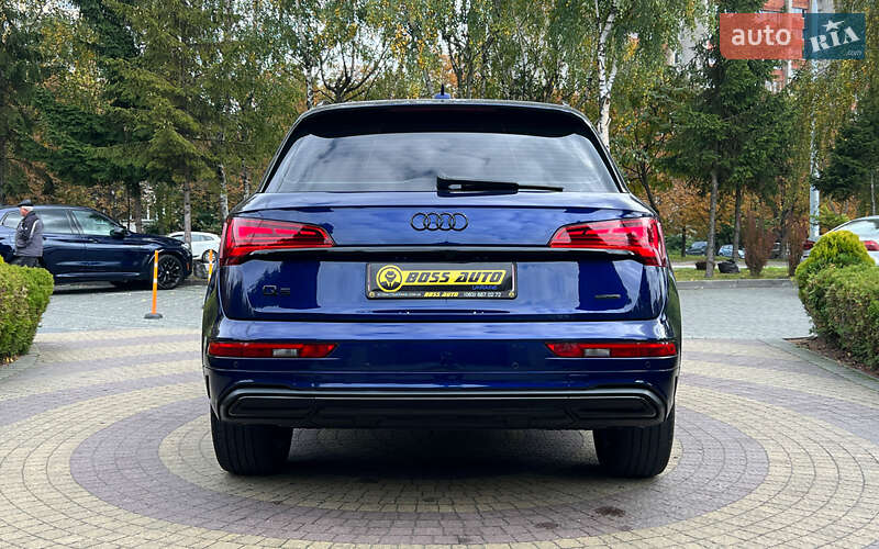 Позашляховик / Кросовер Audi Q5 2020 в Львові