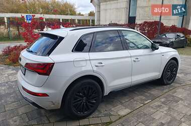 Позашляховик / Кросовер Audi Q5 2023 в  фото 3 Позашляховик / Кросовер Audi Q5 2023 в