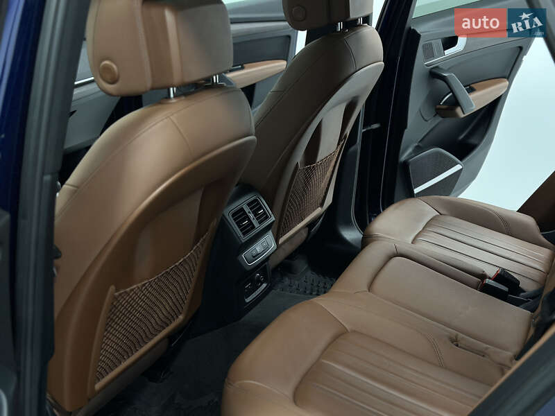 Позашляховик / Кросовер Audi Q5 2021 в Одесі