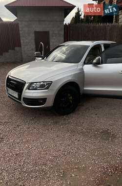 Внедорожник / Кроссовер Audi Q5 2009 в 