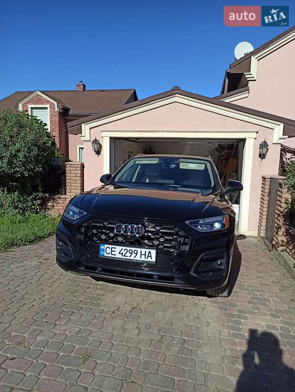 Позашляховик / Кросовер Audi Q5 2021 в Чернівцях