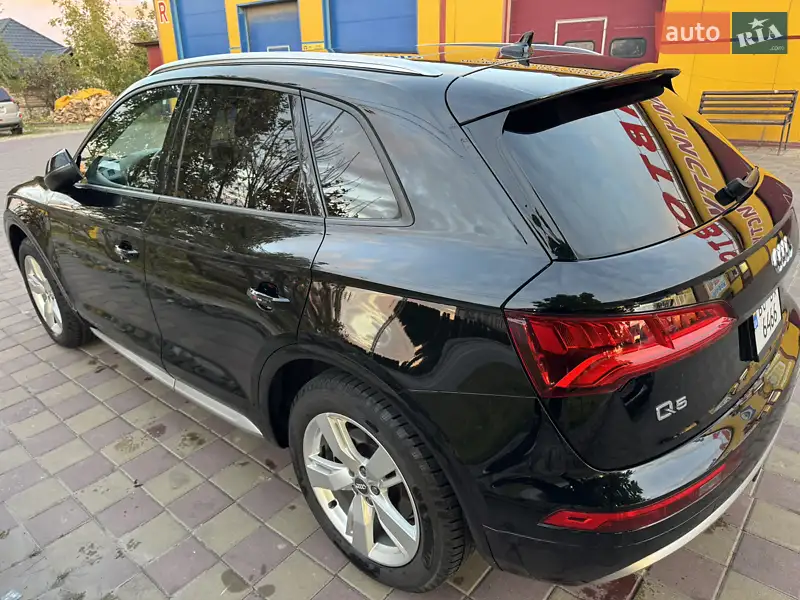 Audi Q5 2017 VIN WA1ANAFY6J2025381 фото оголошення 7 з 62