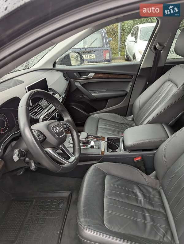 Внедорожник / Кроссовер Audi Q5 2018 в Львове