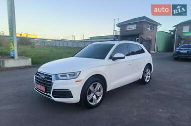 Внедорожник / Кроссовер Audi Q5 2018 в Луцке