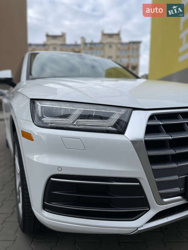 Внедорожник / Кроссовер Audi Q5 2017 в Черновцах фото 2 Внедорожник / Кроссовер Audi Q5 2017 в Черновцах