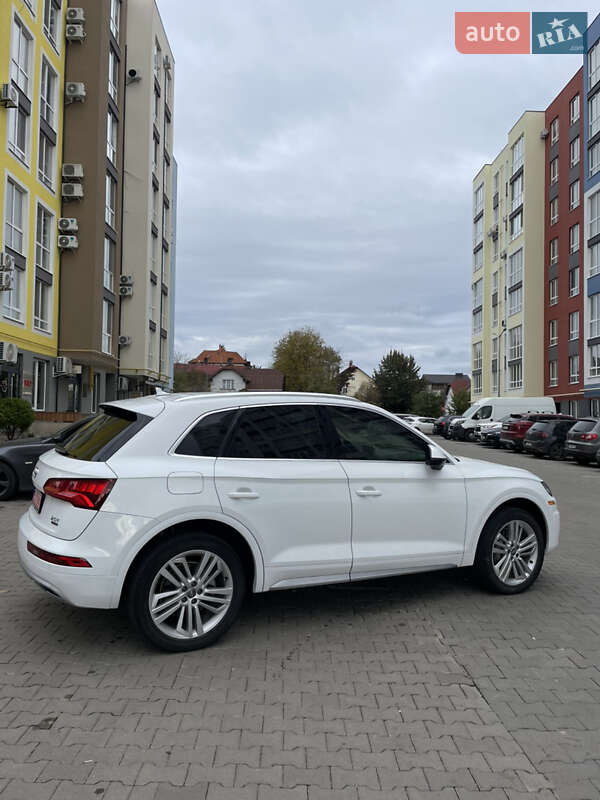 Внедорожник / Кроссовер Audi Q5 2017 в Черновцах фото 7 Внедорожник / Кроссовер Audi Q5 2017 в Черновцах