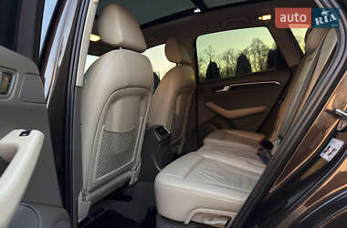 Позашляховик / Кросовер Audi Q5 2011 в  фото 29 Позашляховик / Кросовер Audi Q5 2011 в