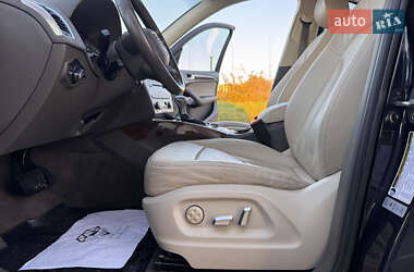 Позашляховик / Кросовер Audi Q5 2016 в 