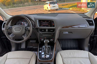 Позашляховик / Кросовер Audi Q5 2016 в 