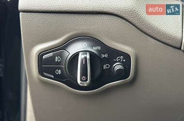 Позашляховик / Кросовер Audi Q5 2014 в 
