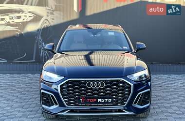 Позашляховик / Кросовер Audi Q5 2021 в 