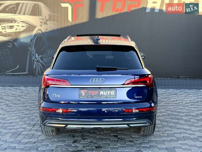 Внедорожник / Кроссовер Audi Q5 2021 в Львове