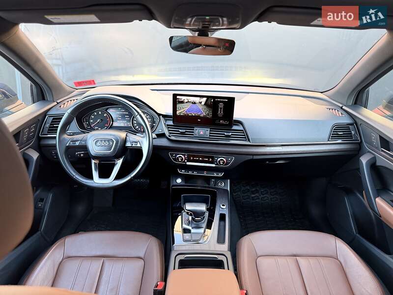 Внедорожник / Кроссовер Audi Q5 2021 в Львове