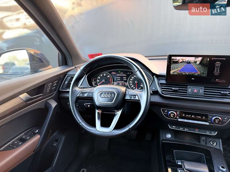 Внедорожник / Кроссовер Audi Q5 2021 в Львове
