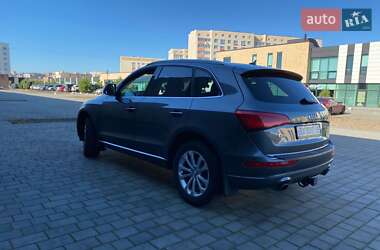 Позашляховик / Кросовер Audi Q5 2016 в 
