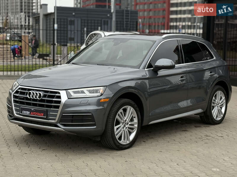 Позашляховик / Кросовер Audi Q5 2019 в Києві фото 10 Позашляховик / Кросовер Audi Q5 2019 в Києві