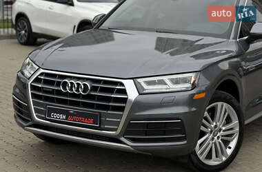 Позашляховик / Кросовер Audi Q5 2019 в 