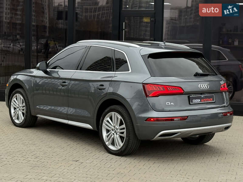 Позашляховик / Кросовер Audi Q5 2019 в Києві фото 16 Позашляховик / Кросовер Audi Q5 2019 в Києві