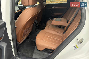 Позашляховик / Кросовер Audi Q5 2021 в  фото 24 Позашляховик / Кросовер Audi Q5 2021 в