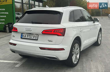 Позашляховик / Кросовер Audi Q5 2018 в  фото 7 Позашляховик / Кросовер Audi Q5 2018 в