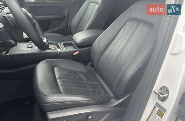 Позашляховик / Кросовер Audi Q5 2018 в  фото 13 Позашляховик / Кросовер Audi Q5 2018 в