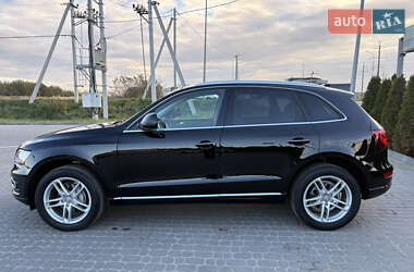 Внедорожник / Кроссовер Audi Q5 2017 в 