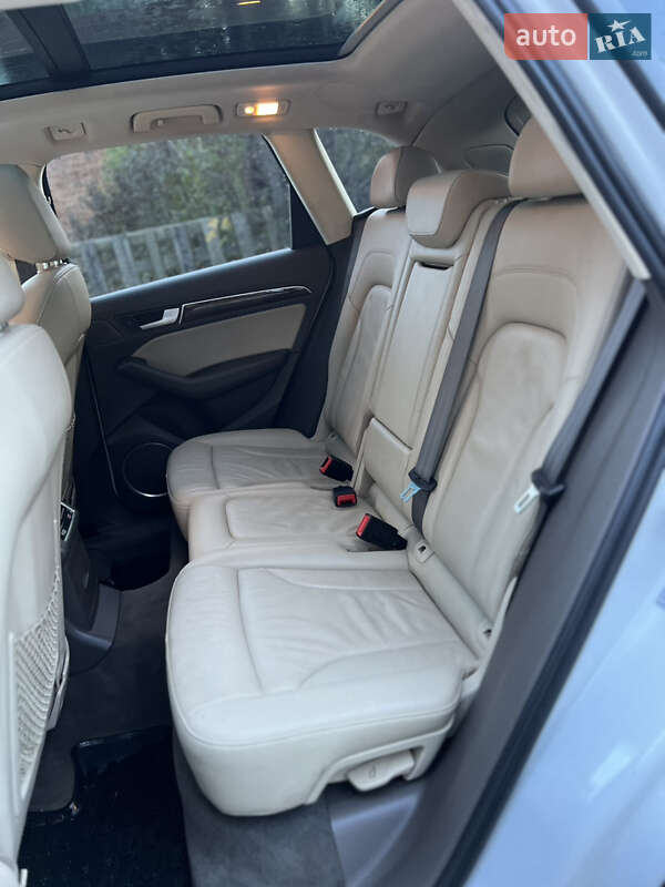 Внедорожник / Кроссовер Audi Q5 2014 в Старом Самборе